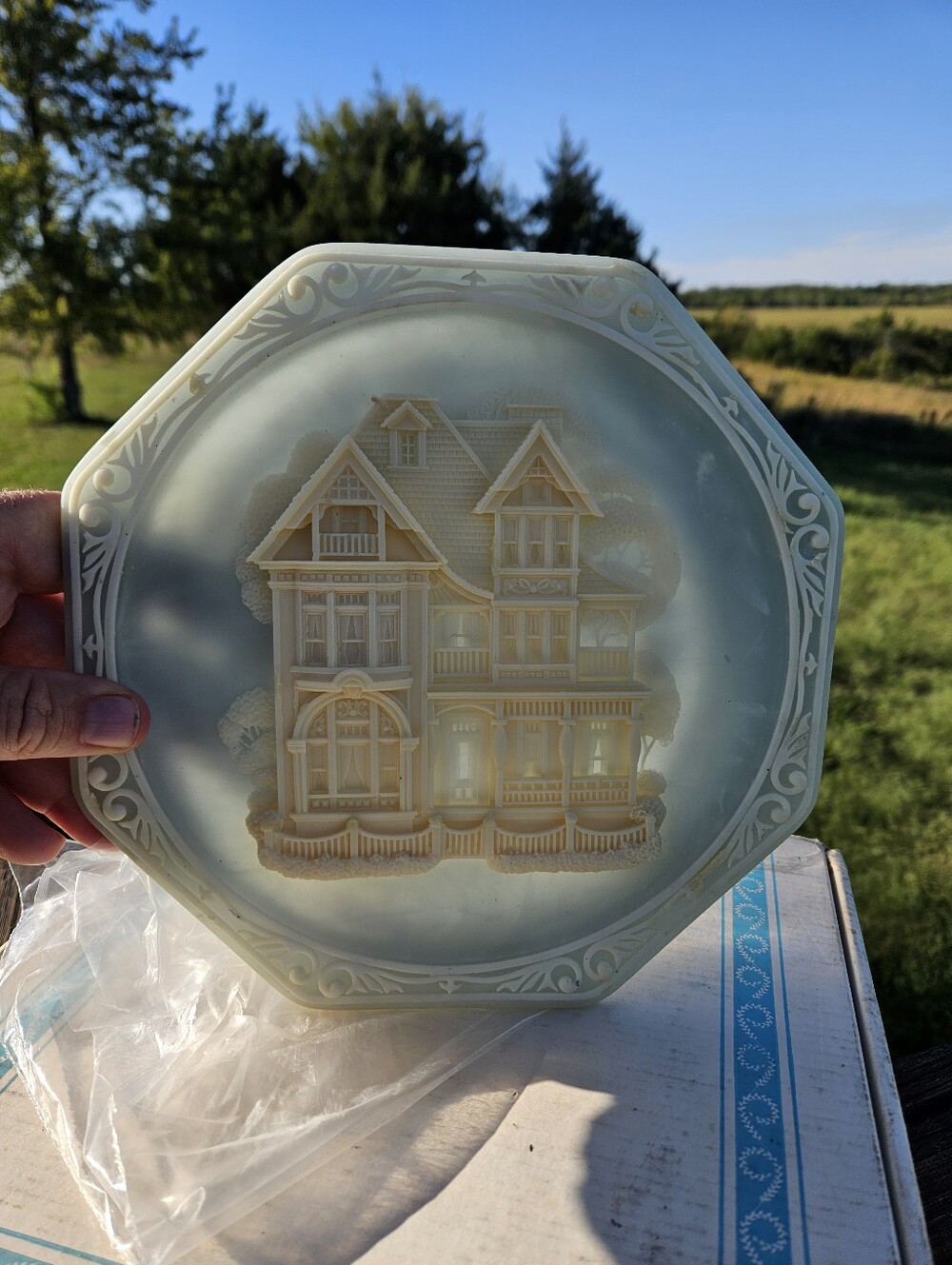 Vintage Incolay Studios Victorian Dream Homes Plate 432 Fairview Lane Workmaster